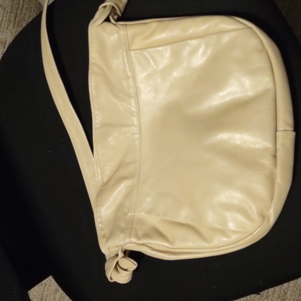 North Country Leather purse cream